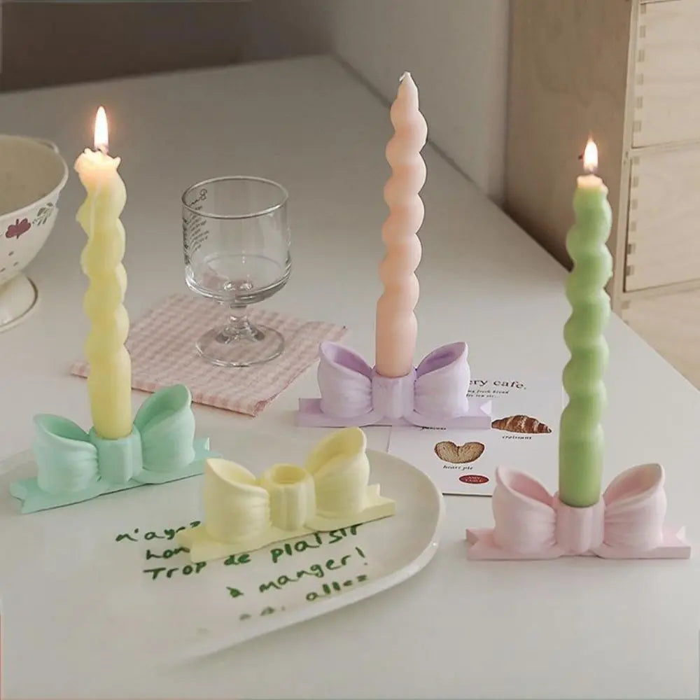 1 Plaster bow Long pole Aromatherapy candle holder (not including candles), long pole Aromatherapy candle holder, advanced sense