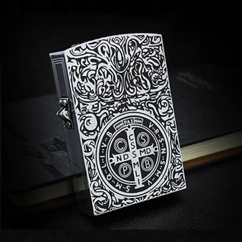 1:1 Limited Edition ZORRO Oversized Kerosene Lighter Metal Personality Constantine Creative Heavy Armor Oversized Lighter Gift