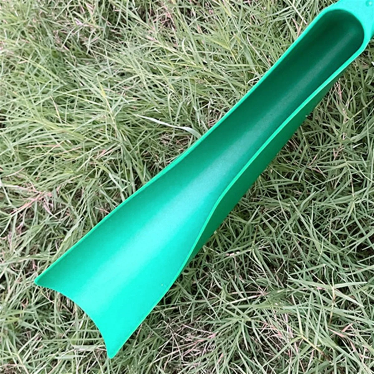 2Pcs Gutter Cleaning Scoop Gutter Getter Cleaner Roof Gutters Cleaning Tool for Ditch Skylights Garden Cleaning Shovel